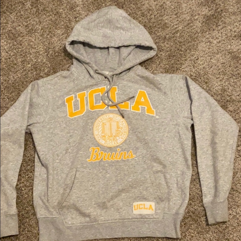 I am selling an UCLA H&M hoodie